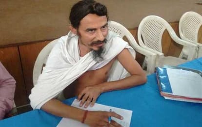 gorakshan andolan pramukh sant gopal das upltimatum to narendra modi govt