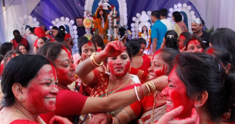 sindoor khela utsav during durga puja in bang bhawan chandigarh