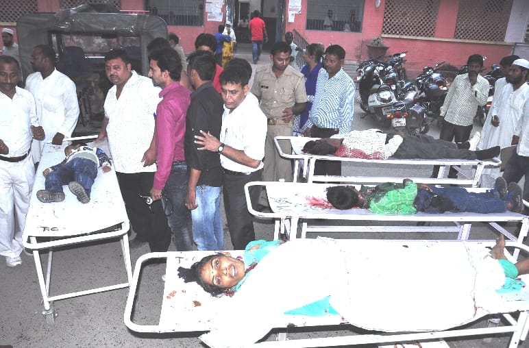 Including two children, died in the crash couple