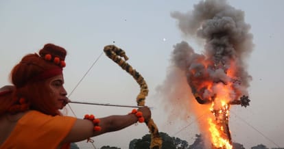 Vijayadashami, Dussehra Pooja Vidhanam, Pakistaan flag burnt