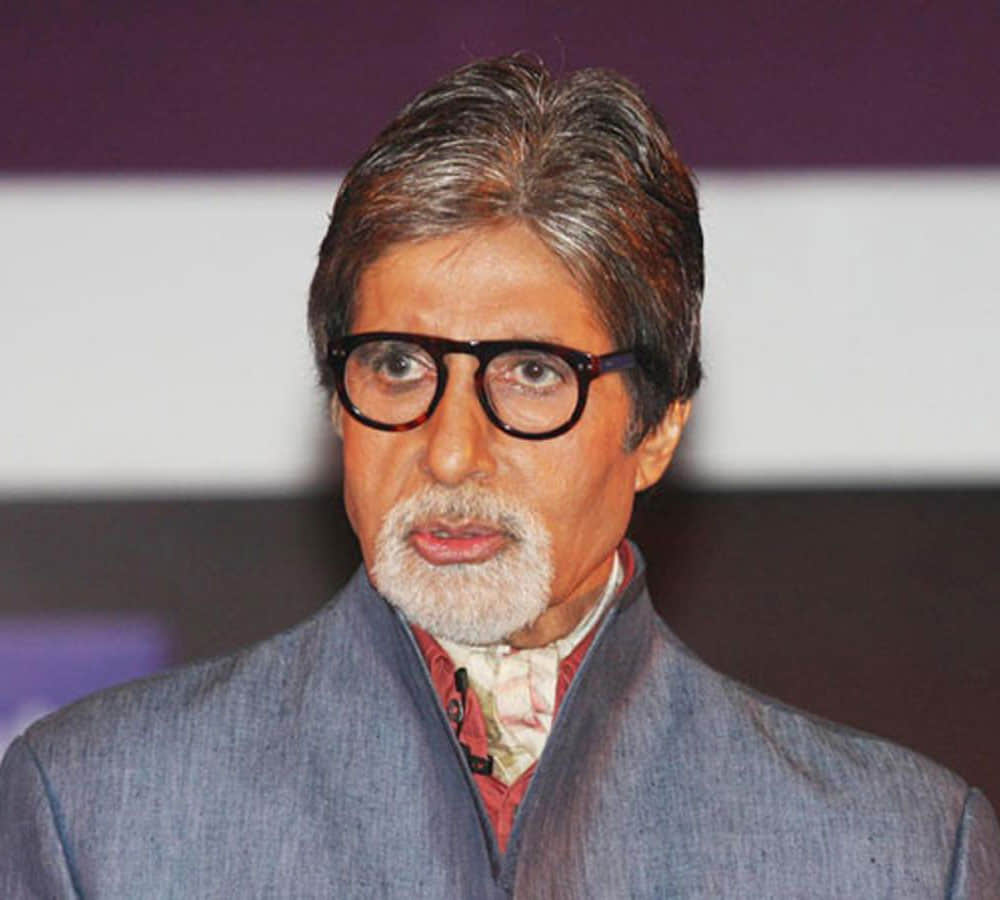 Amitabh Bachchan in severe pain, spotted with a brace around neck