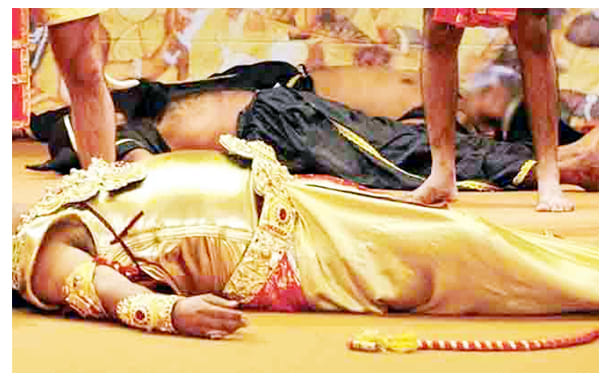 after killing ravana krishna leela are staging death of artist created a stir in audience