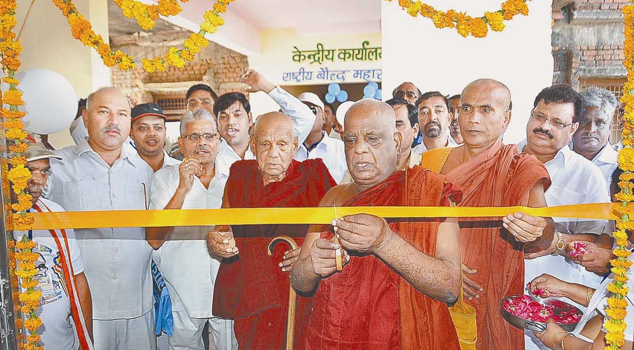 Dhamma monks will train in Agra