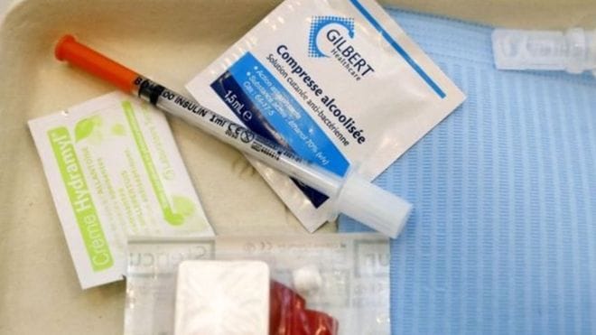 France government gift to drug addict people