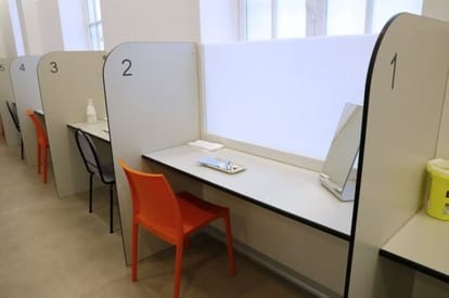 France government gift to drug addict people