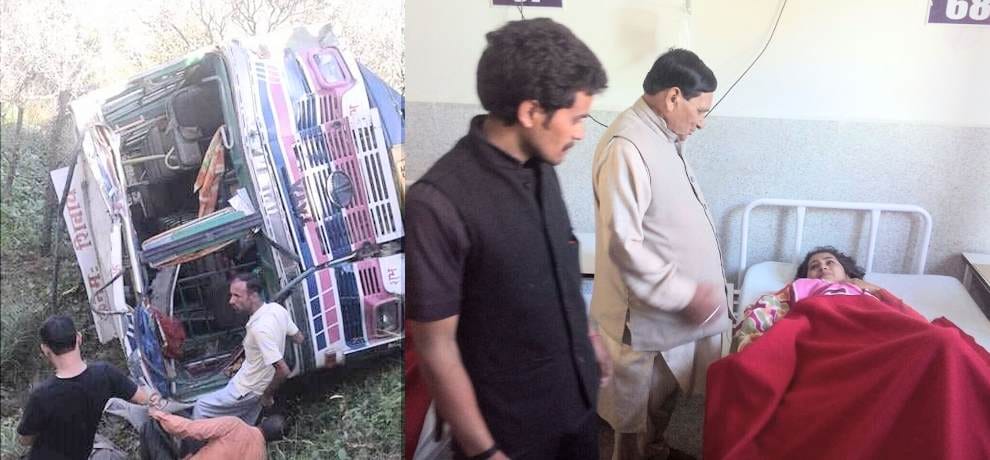 Bus plunges into gorge, one dead, 8 injured