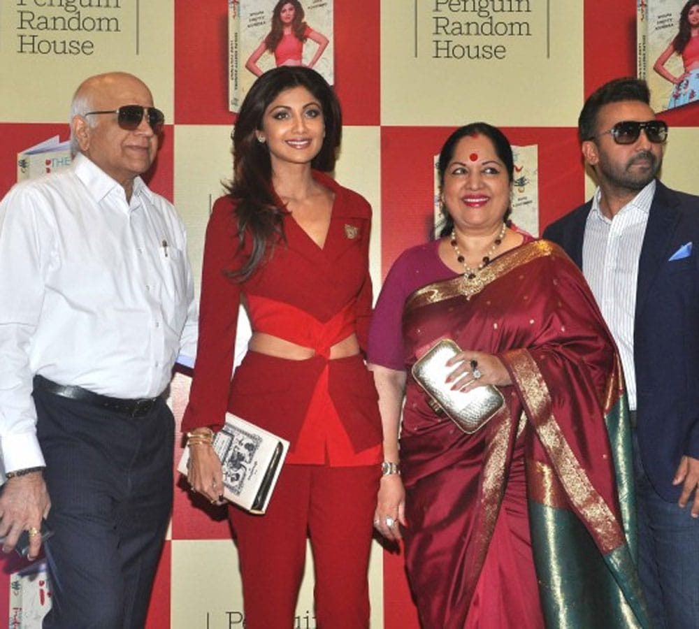 actress shilpa shetty father surender shetty passes away 