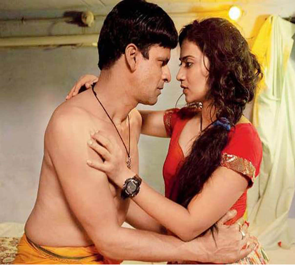 censor board chopped saat uchakke bedroom scene