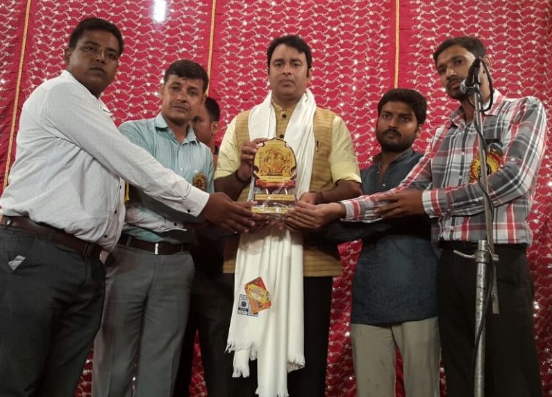 many ravna is in uttar pradesh saye,s sangeet som