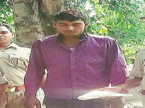 Bike thief caught and pistol recovered from