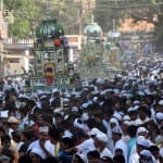 ताजिया के जुलूस में उमड़े अकीदतमंद।