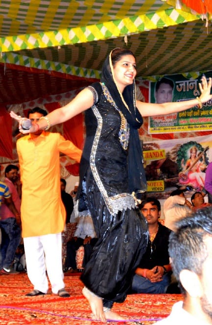 See how the sapna had to be saved, the crowd had gathered to see