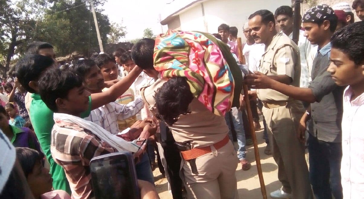 हरियाणा पुलिस का छापा, सराफ पुत्र को ले गई