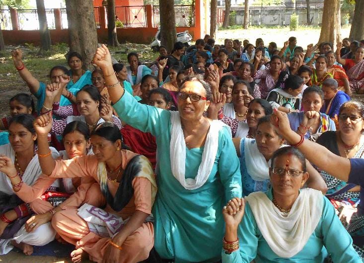 Anganwadi workers strike contineu