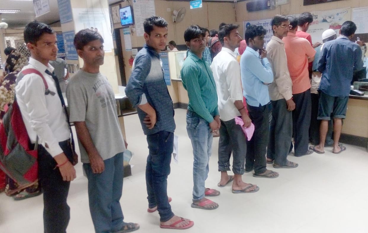 Open Bank, descended people.
