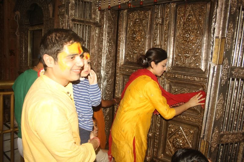 sohni seva in bankebihari temple