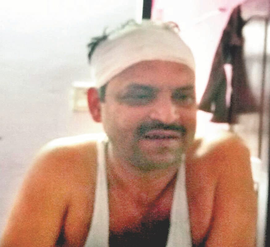 Cops robbers said to media, leave alone arrange treatment