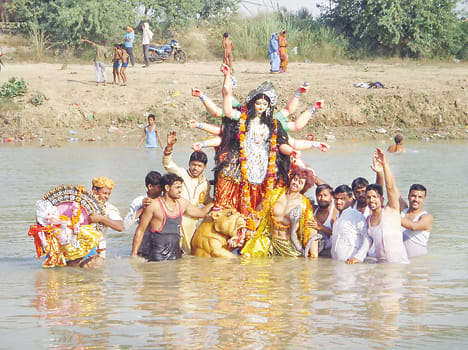 Abir Gulal blown immersion Yatra