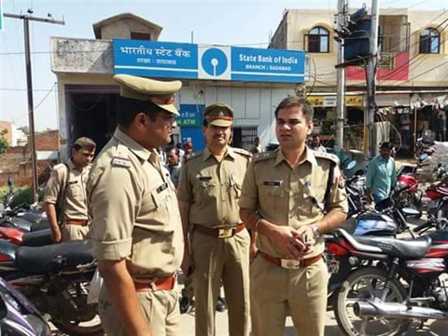 Police tested the safety of banks