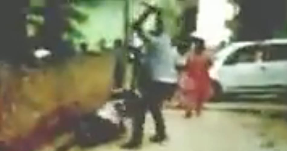 lawyer beaten lady with stick in sonipat and victim lady daughter captured video of incident