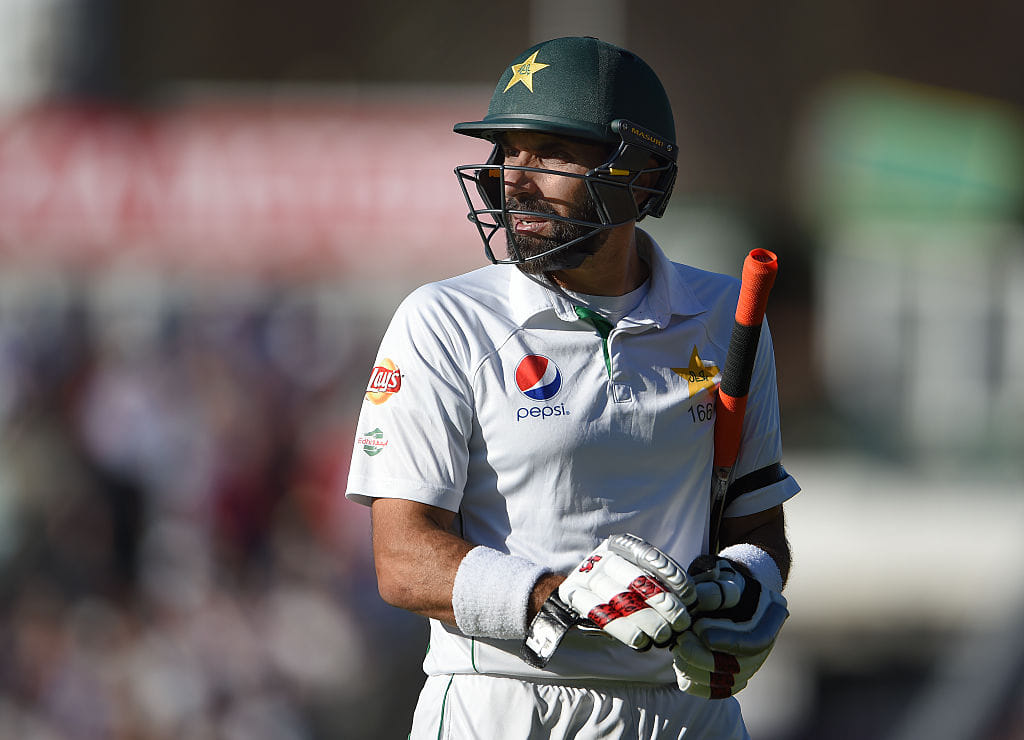 cricket player who announced his retirement in 2017