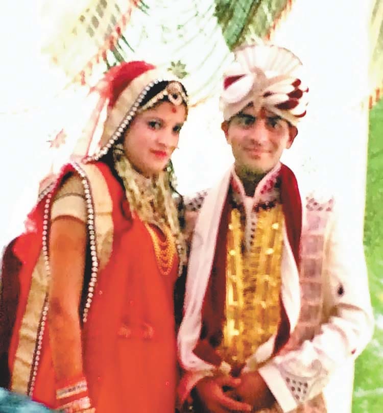 Rashmi told the bartenders at the wedding, Nazir launched