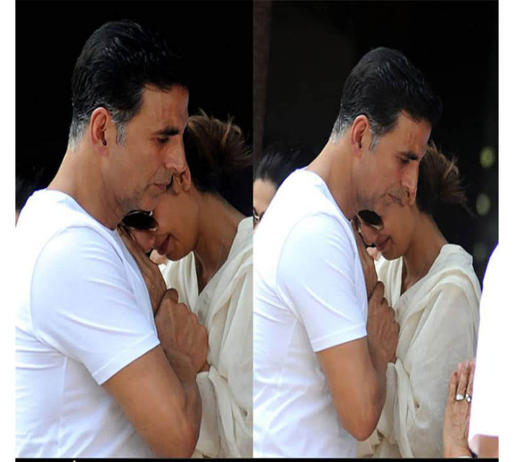 akshay kumar consoles shilpa shetty