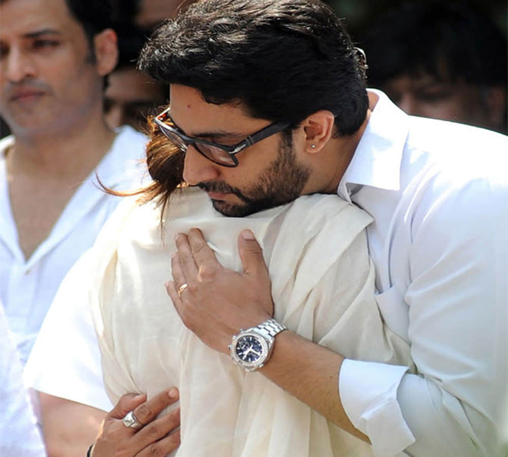 akshay kumar consoles shilpa shetty