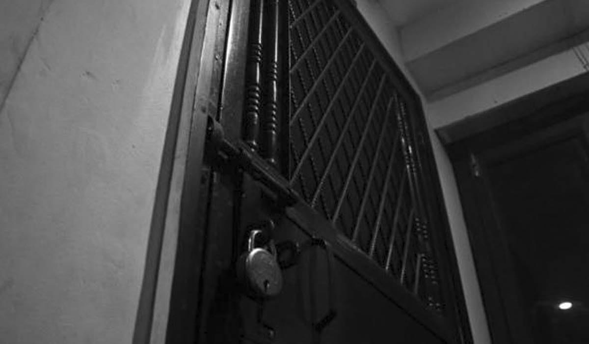 noida's doctor disclosed how his family did suicide in ranchi 