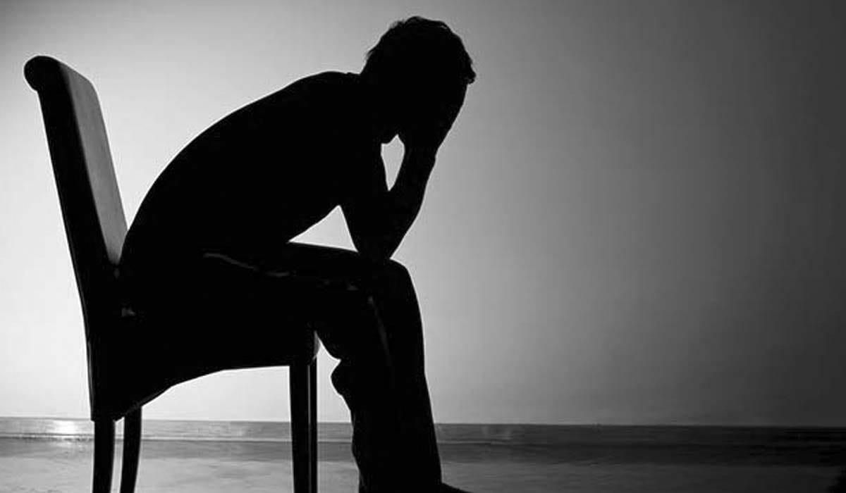 A person commit suicide on karwaChauth at Nalagarh.