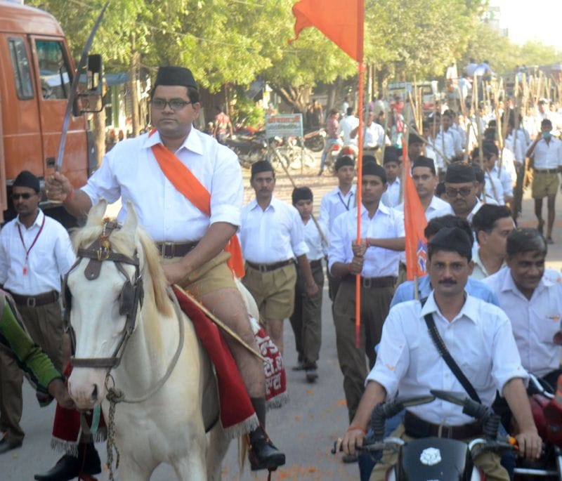 Volunteers were resolved to save the country from Hinduism