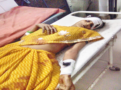 Two killed in bus collision Bolero, five injured