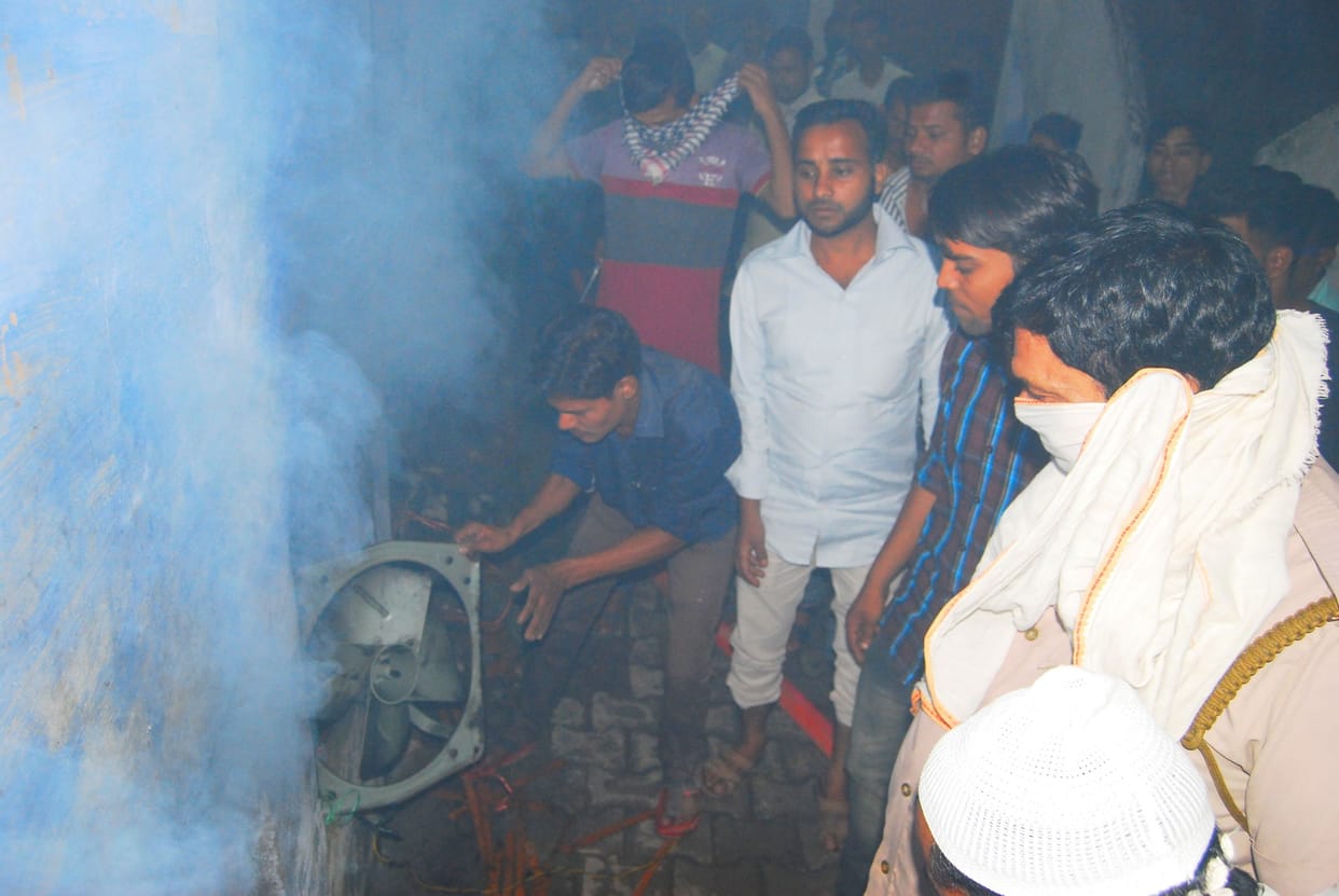 A huge fire broke out in the warehouse of shoes, heavy losses
