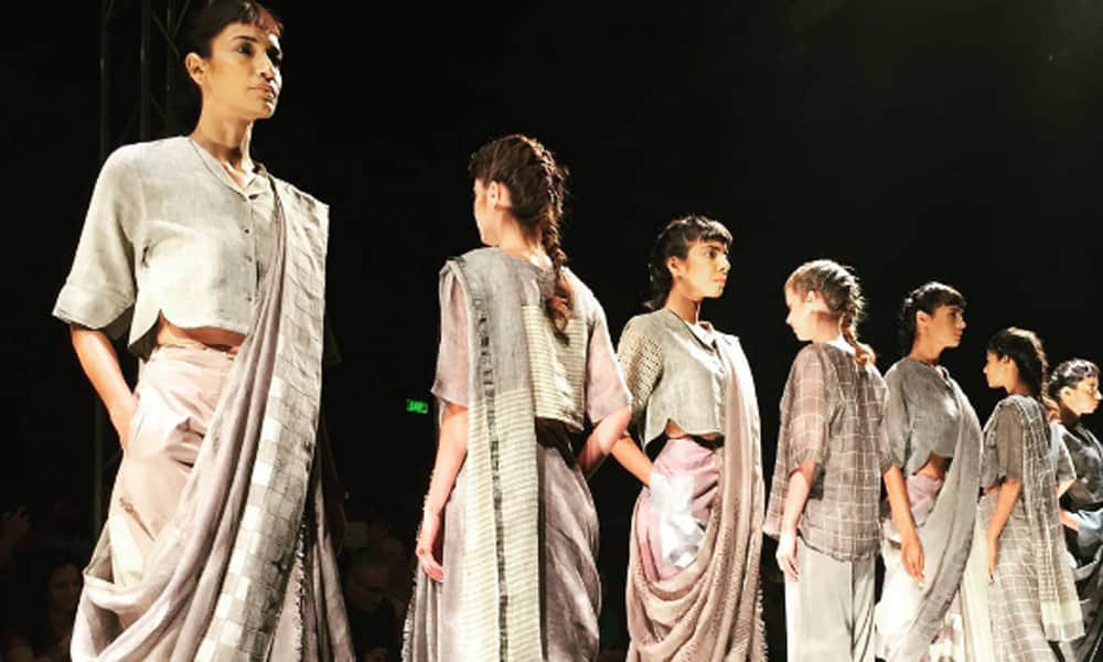 disha patani walks the ramp in amazon india fashion week 2016