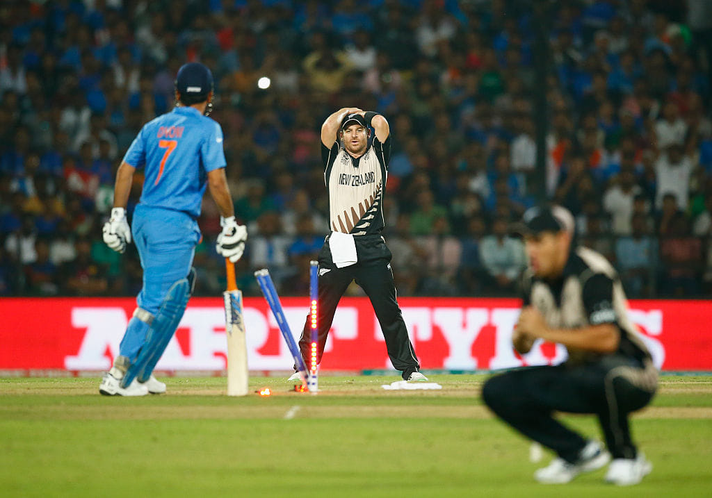 Kohli and dhoni missed these record in Delhi ODI