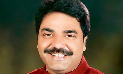 Delhi Police arrested AAP MLA in charged of assault