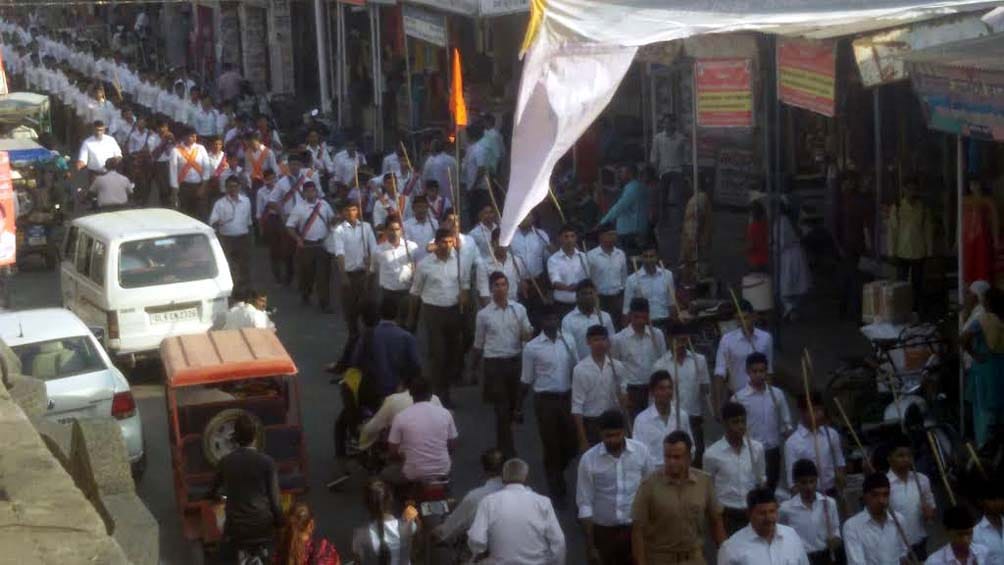 The route march into the city volunteers