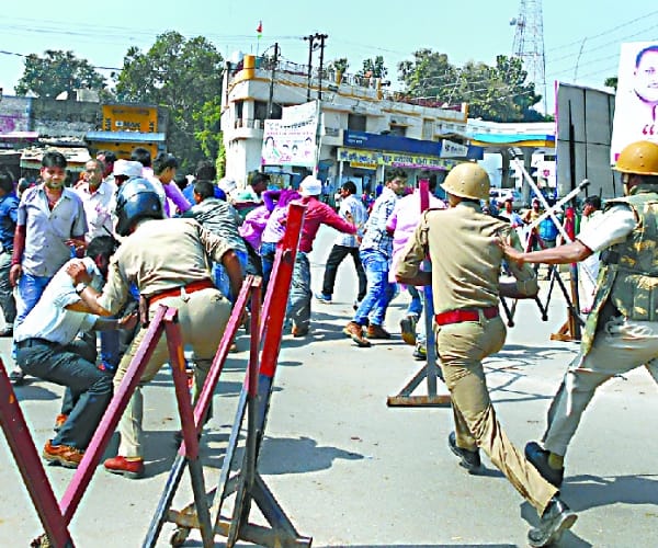 more than 60 people injured in stone pelting during procession in awadh