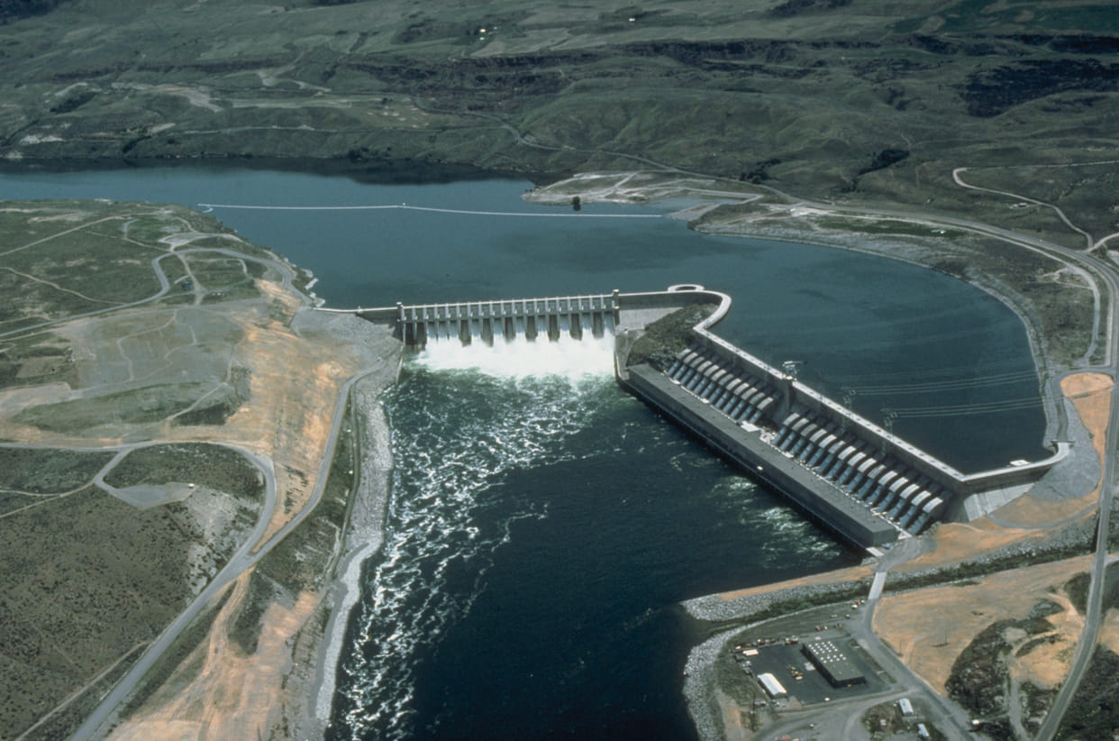 330 megawatt power project delaying due to violence in kashmir 