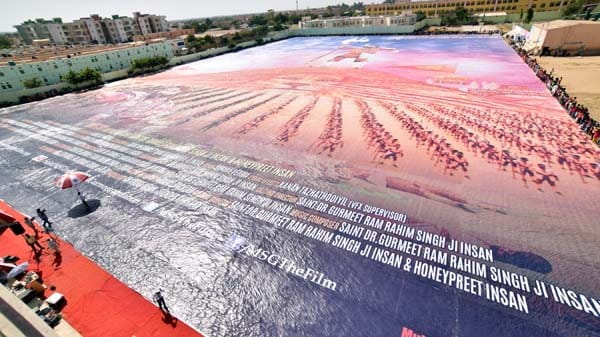 dera sacha sauda followers made world's biggest poster of ram rahim movie msg the warrior lion heart