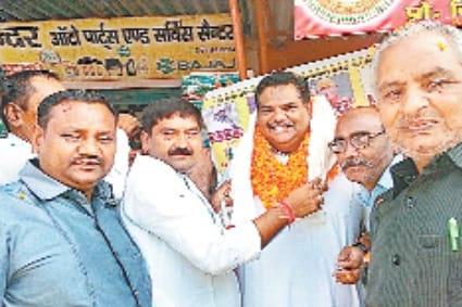 bjp workers ne kiya yatra ka swagat