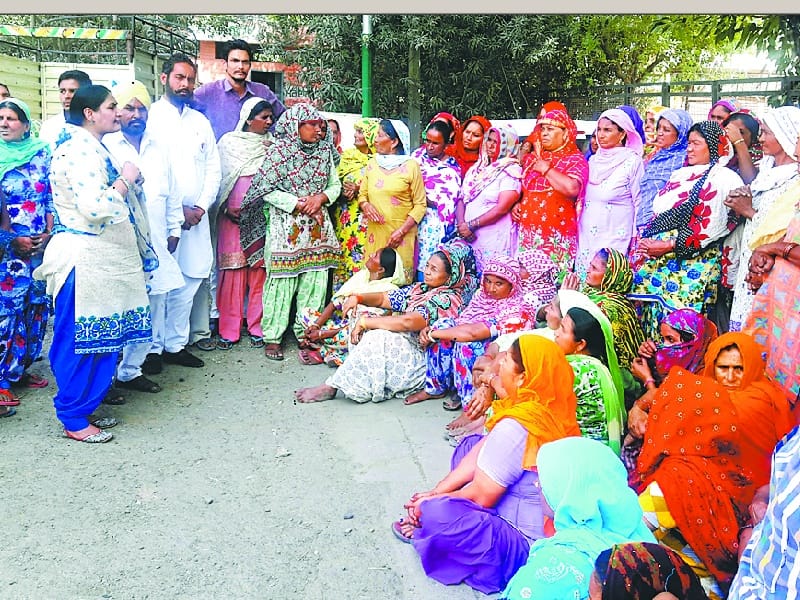  Sirhind grain market, picketing workers, contractors accused, Fatehgarh Sahib