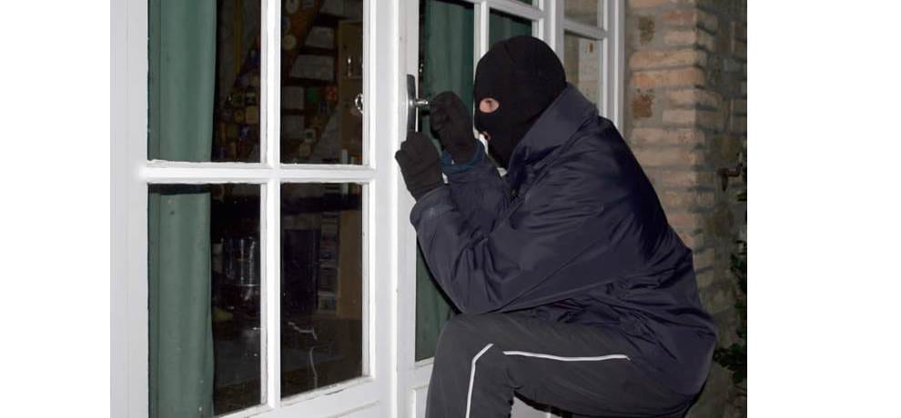 burglary near cm virbhadra singh house at shimla