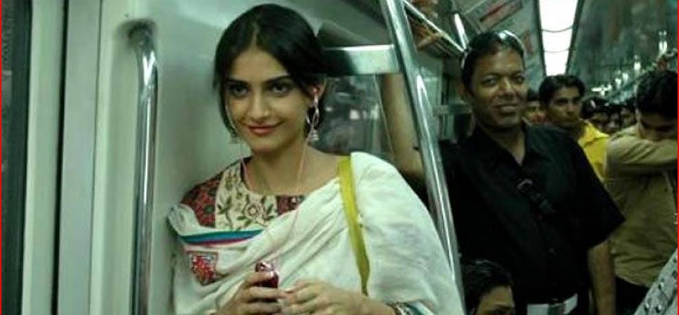 cisf says women can take knife in delhi metro for self defence