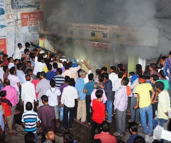  fire in a market in Lucknow.