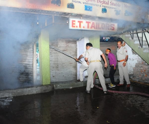  fire in a market in Lucknow.