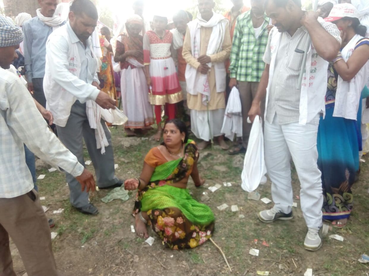 Jai gurudev samagam stampede on Rajghat bridge in Varanasi