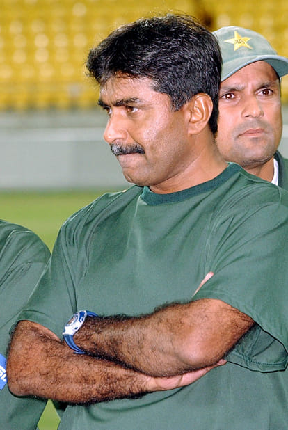 dawood ibrahim threatens pakistani cricketer over match fixing dispute