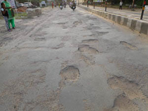 Two-lane road will be the city Deogarh