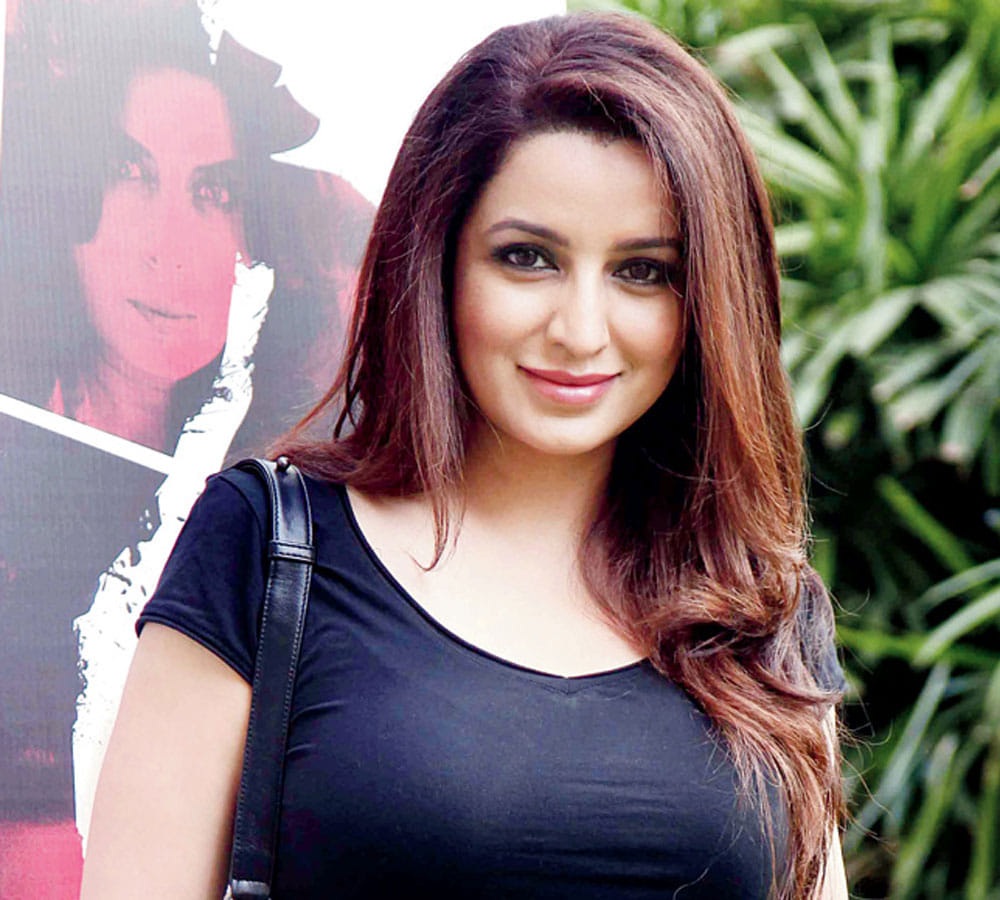 Tisca Chopra turned hairstylist for her husband Sanjay Chopra after Virat Kohli Anushka Sharma